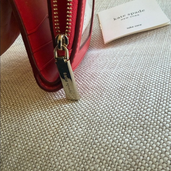 Kate Spade Sm Zip Bifold Wallet, Staci, Digital Red (648), Style WLR00143, NWT - Picture 9 of 9